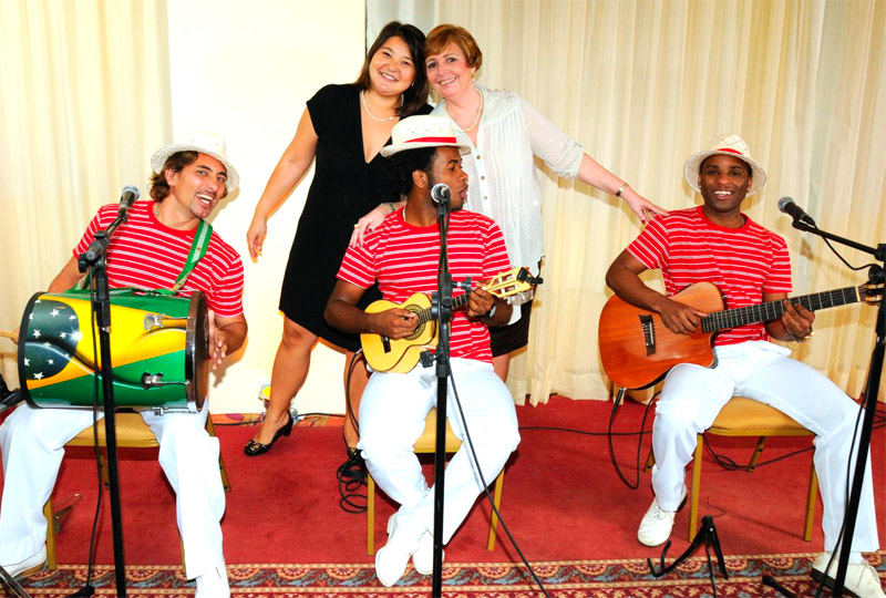 Historic Keyboard samba group