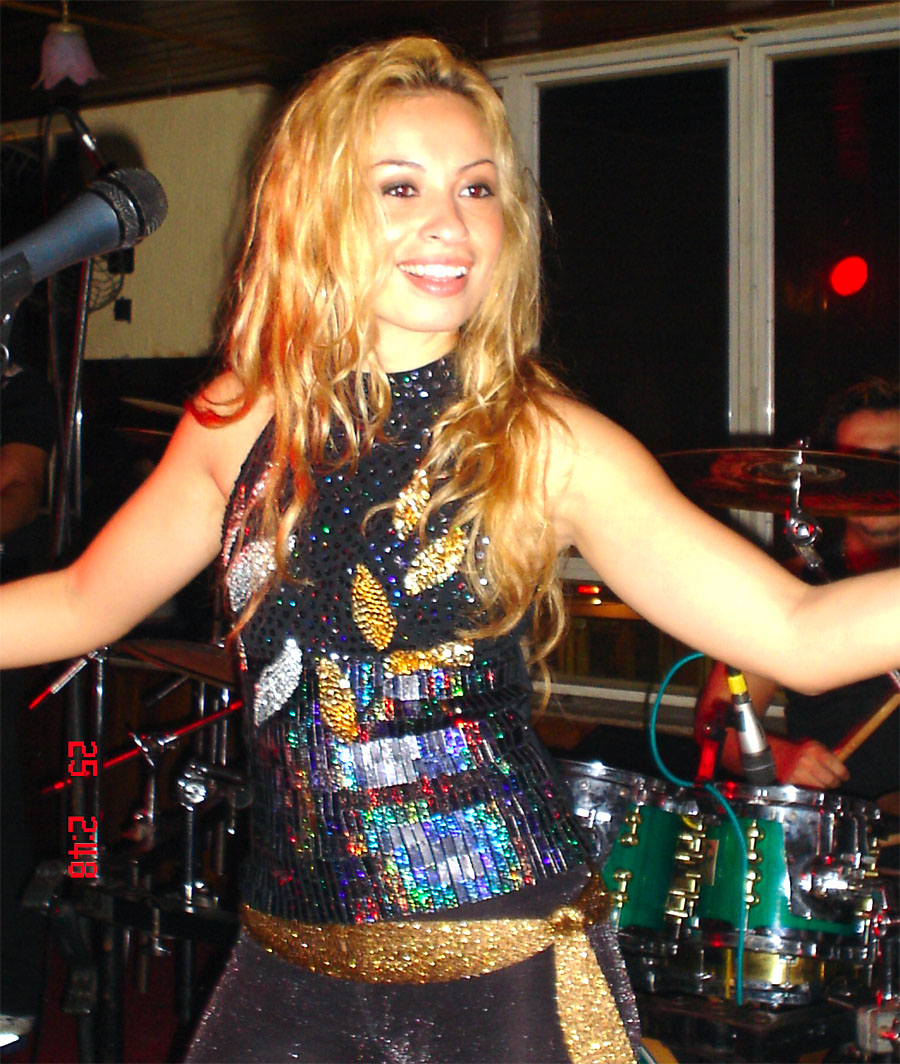 Keyboard live entertainment archival photo